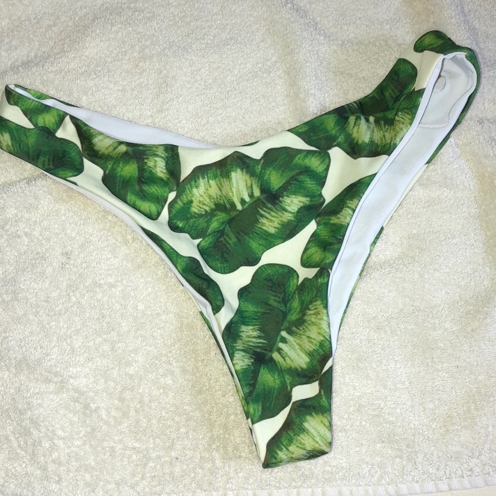 Zaful Bikini Bottom never worn